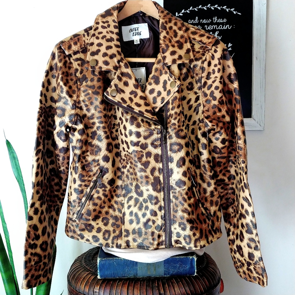 Outer Edge Animal Print Leopard Faux Vegan Leather Moto Baddie Jacket L